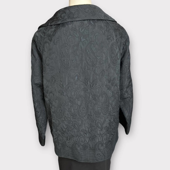 Charles Nolan (10) Brocade Jacket - Picture 10 of 10